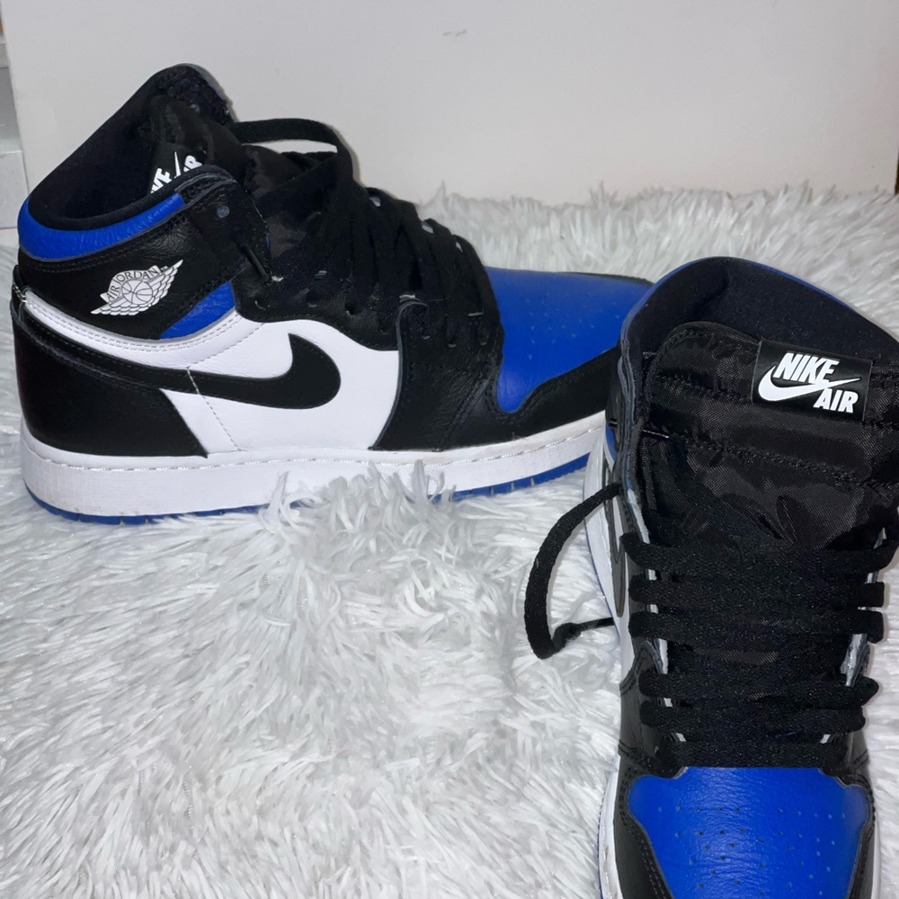 Sz 5.5 / Air Jordan 1 Retro High Og Gs 'Royal Toe'